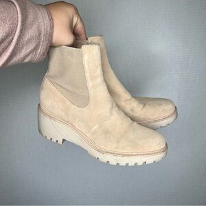 Dolce Vita | Tan Cream Boot Woman's 9.5 Chunky‎